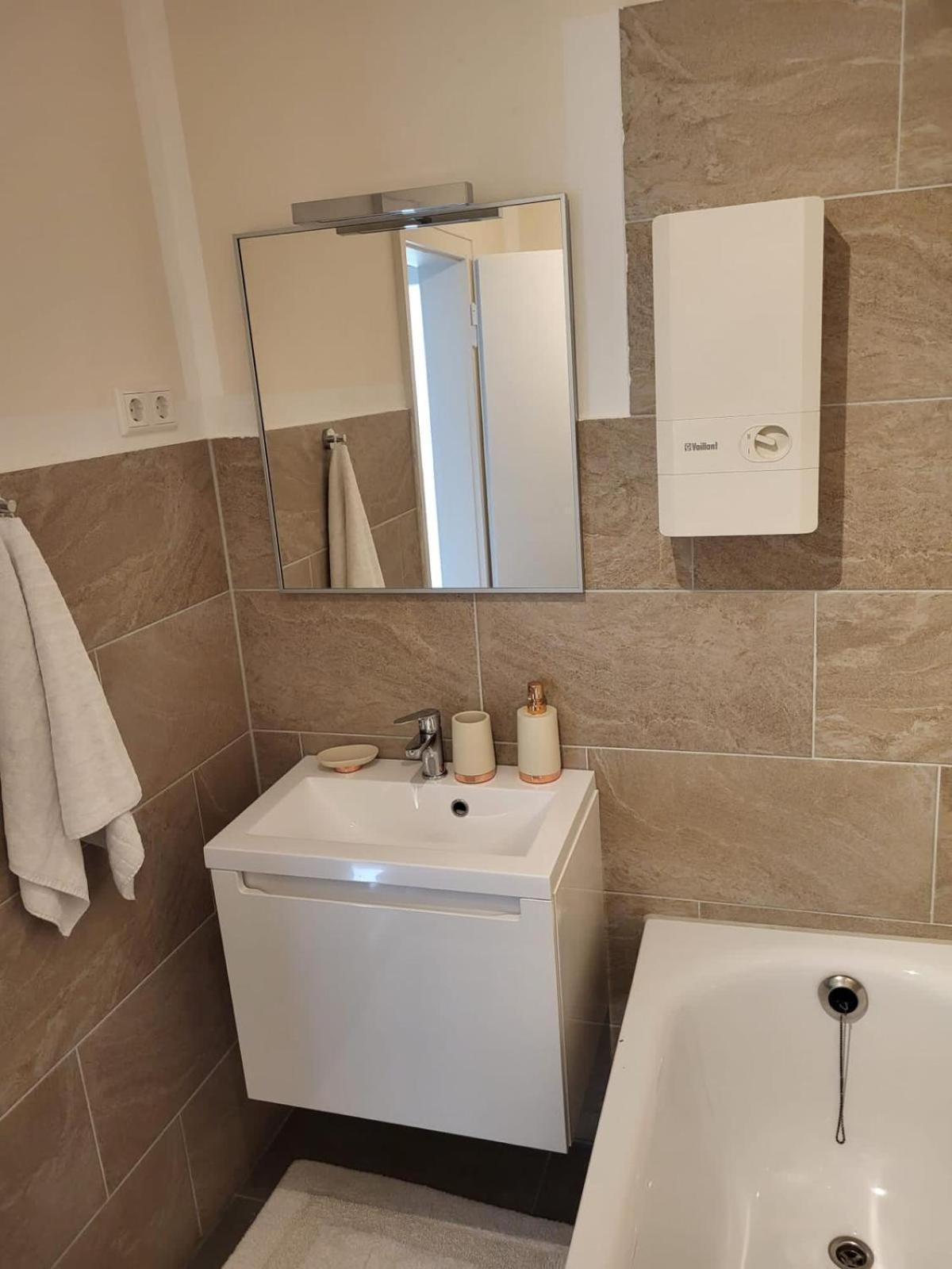 City Apartments Κρέφελντ Εξωτερικό φωτογραφία