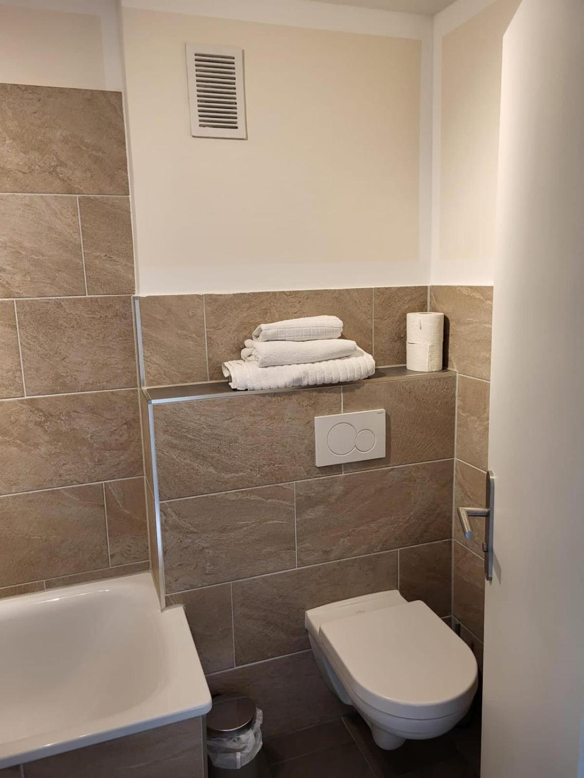 City Apartments Κρέφελντ Εξωτερικό φωτογραφία